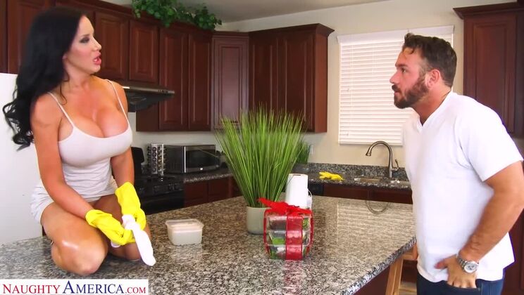 Big-breasted MILF, Sybil Stallone, Fucked by the Delivery Guy with a Cum-Filled Finish / 11.17.20