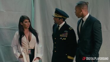 Tia Cyrus They Come In Peace Scene 2 / 24.4.2019